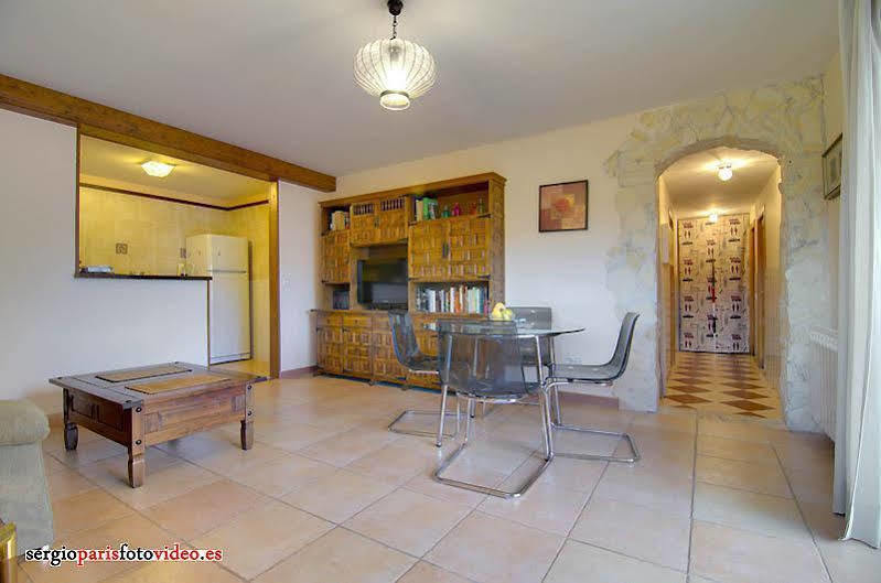 El Jardincillo Guest House โรเบลโด เด ชาเวลา ภายนอก รูปภาพ